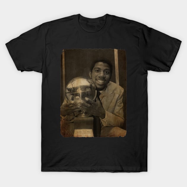 Magic Johnson Smiles and Holds His Cup Vintage #2 T-Shirt by Milu Milu